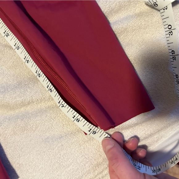 Lululemon Fast & Free II legging - Star Ruby - Sz 8 - 19” - TONS OF POCKETS - Picture 10 of 10